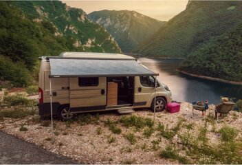 Gro�e Online-Shop Auswahl: Wohnwagen Markisen, Vorzelte und Campingzelte (Personenzelte)