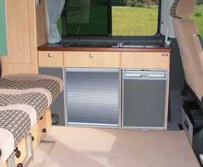 Entdecke günstige Einbautische & Möbelzubehör für das Wohnmobil Entdecke günstige Einbautische & Möbelzubehör für das Wohnmobil