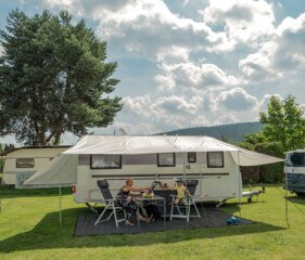 Groe Online-Shop Auswahl: Wohnwagen Markisen, Vorzelte und Campingzelte (Personenzelte)