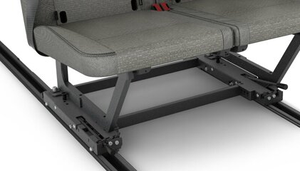 Pilotensitze, Drehkonsole und Sitzbez�ge f�r das komfortable Reisen mit dem Wohnmobil