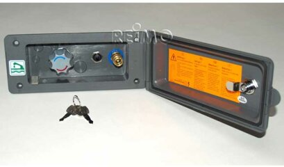 Sanit�rzubeh�r f�r das Wohnmobil: Von der Badezimmerarmatur bis hin zur Campingtoilette