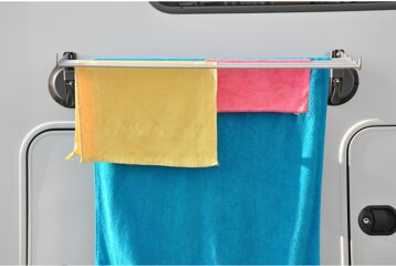 Alles rund um Caravaning und Haushalt wie: Campingstuhl, Tisch oder Glser und Geschirr